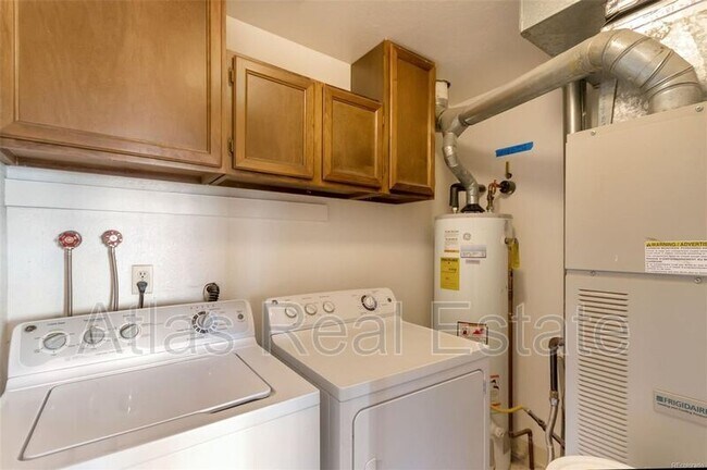 Building Photo - 4205 E 119th Pl