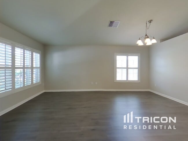 Building Photo - 872 Sea Holly Dr