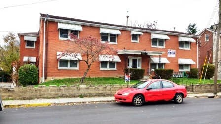 Foto principal - 210 S 3rd St