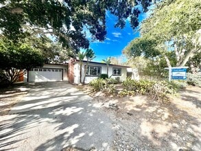 Building Photo - 1224 Lawton Ave