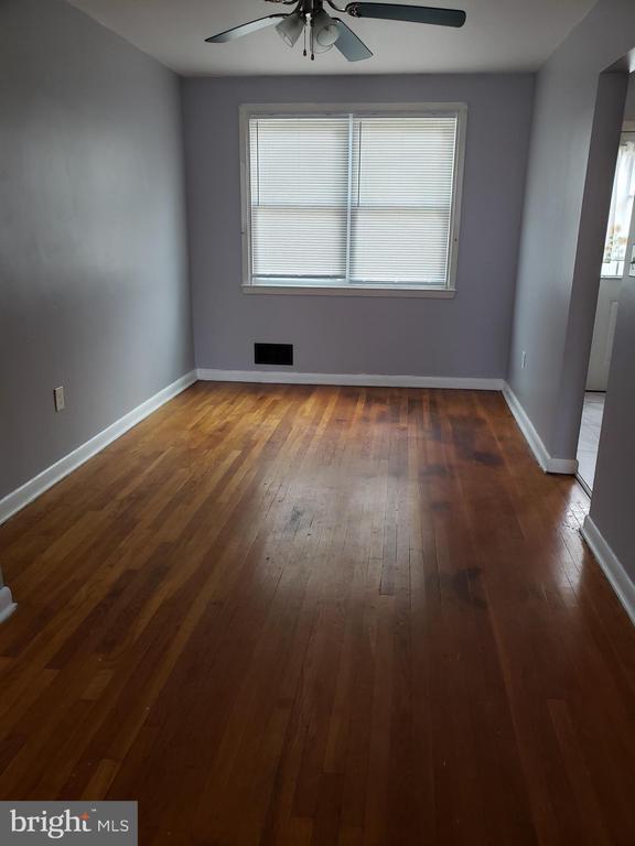 Foto del edificio - 8561 Harris Ave