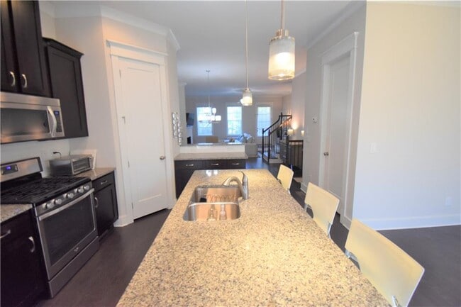 Building Photo - 3342 Turngate Ct