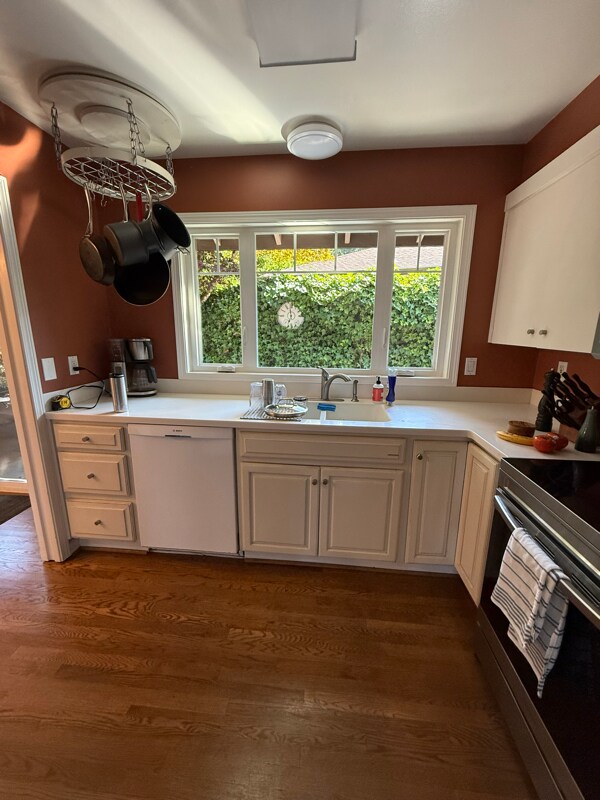 Foto del edificio - 9125 SW Monterey Pl