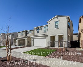 Building Photo - 5445 Fiddler Cv Wy