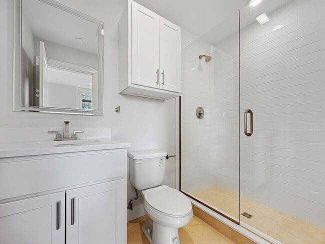 Foto del edificio - 220 Winthrop St