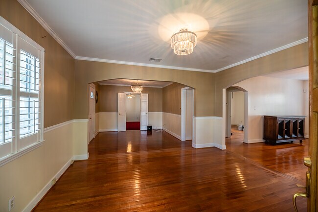 Foto del edificio - 3 Sutherland Ct