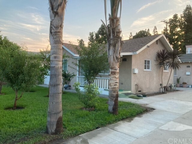 Foto del edificio - 7125 Granger Ave