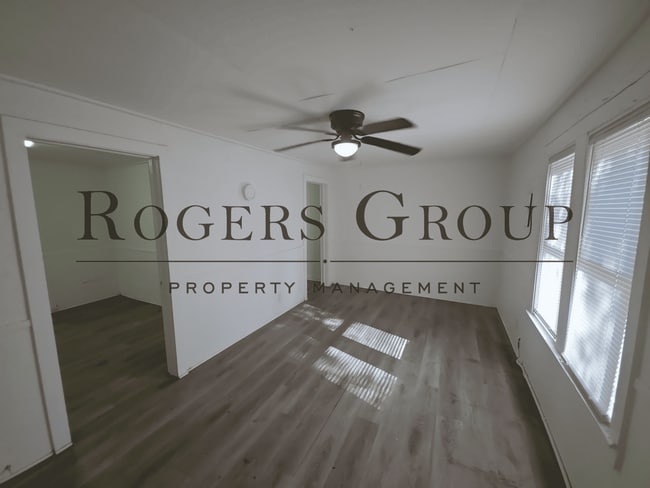 Foto del edificio - #450 - 116-118 Ramsey St Duplex