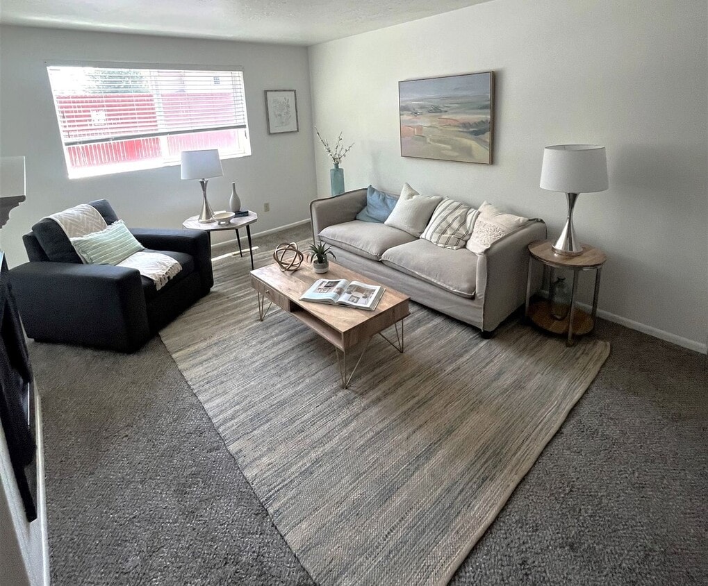 2 Bedroom Condo for Rent - 2 Bedroom Condo at Greentree Condominiums!