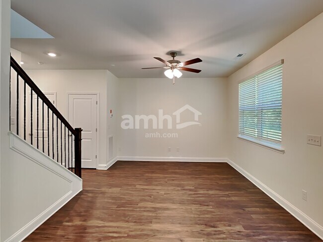 Building Photo - 1310 Bethany Dallas Dr