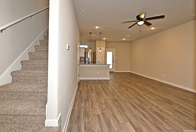 Photo - 11318 Clearmine St House