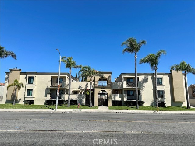 Foto principal - 14082 Edwards St