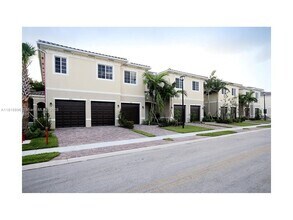 Building Photo - 2664 SW 81st Ave