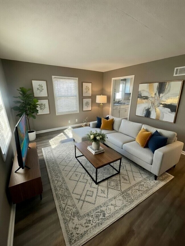 Foto del edificio - 2 Bedroom Single Family