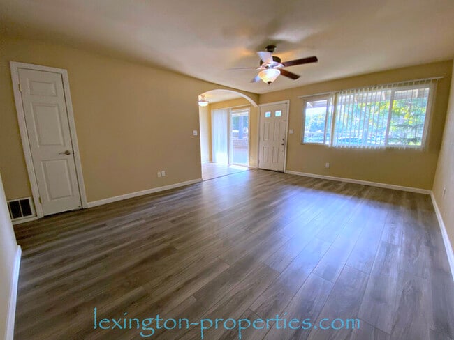 Photo - Gorgeous, 2BD/1BA, Condo in the Villaggio Community off Madison Ave. and Auburn Blvd.!