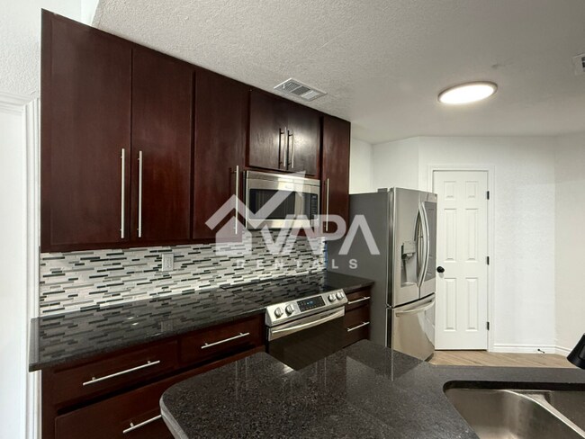 Foto del edificio - 8312 Spring Town St