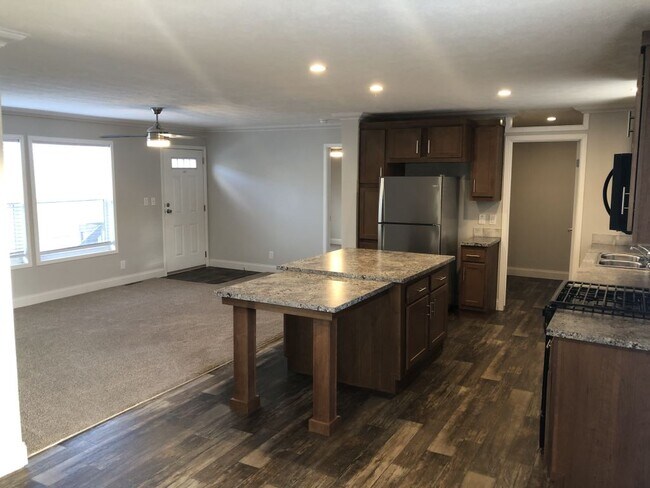 Foto del edificio - 1801 W 92nd Ave