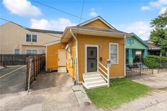 Building Photo - 915 N Tonti St