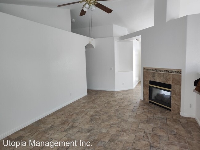 Building Photo - 3 br, 2 bath House - 3924 Toulouse Ct