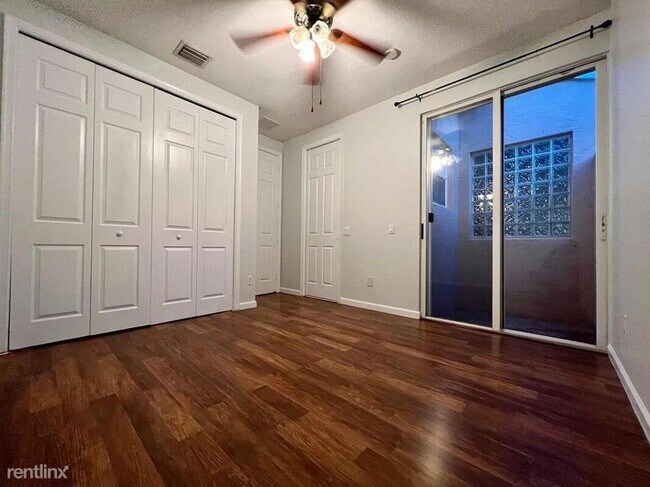 Foto del edificio - 4 br, 3 bath House - 5036 Sabreline Ter