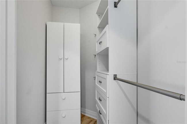 Foto del edificio - 449 S 12th St