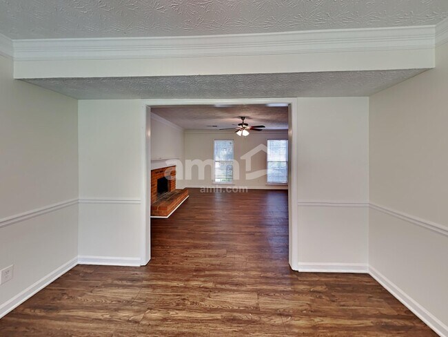 Building Photo - 2718 Ridgely Ct