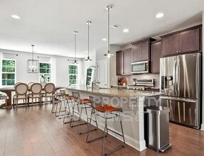 Building Photo - 299 Benson Manor Cir