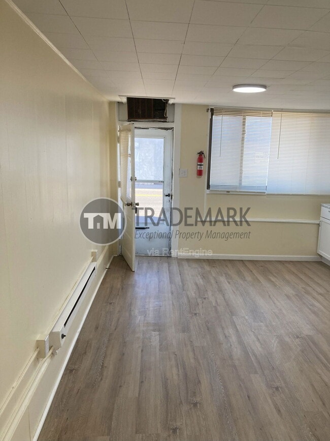 Foto del edificio - 303 S Front St