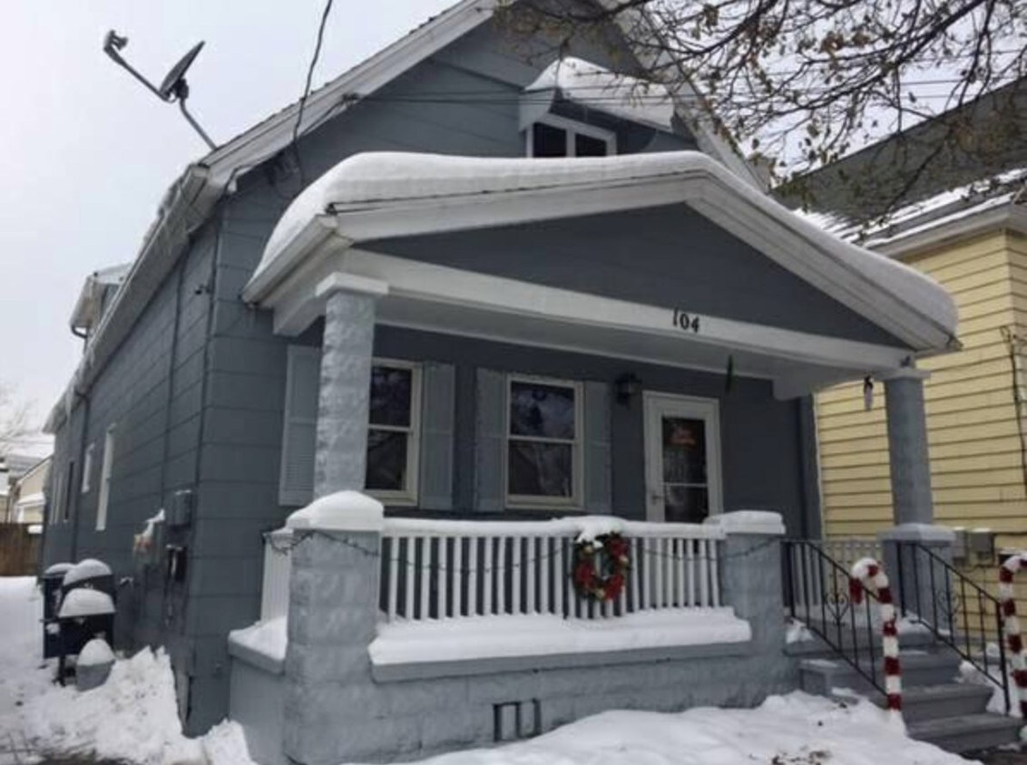 Primary Photo - 104 Kelburn St