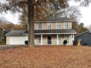 Building Photo - 8614 Cedar Creek Ridge