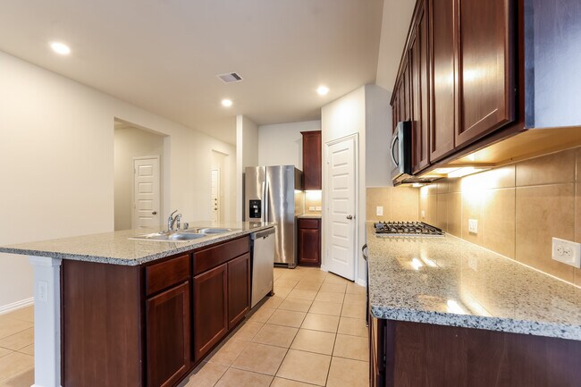 Building Photo - 526 Narvik Bay Ct