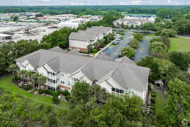Vista de la comunidad - Faris Residences Moncks Corner