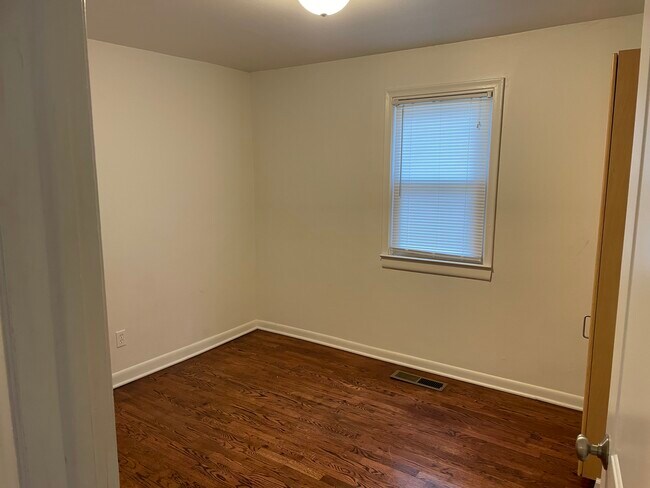 Foto del edificio - 206 N Pearl St