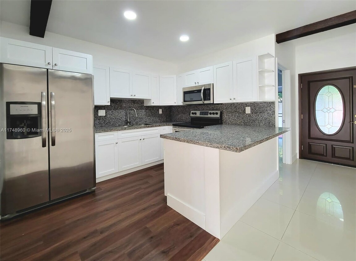 Foto principal - 7600 SW 103rd Pl