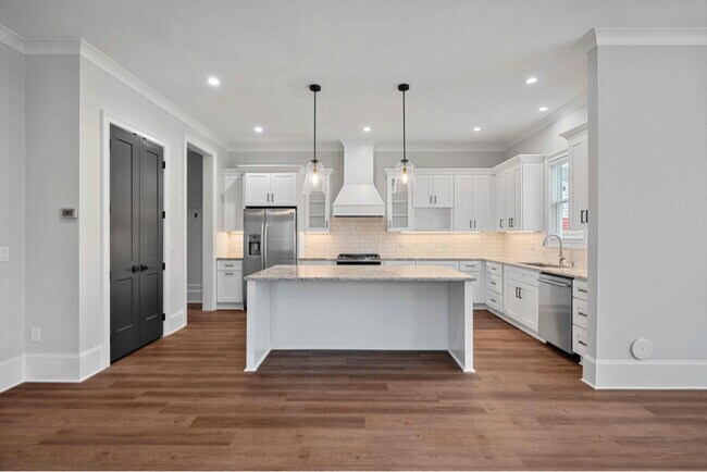 Foto del edificio - 805 Naples Dr