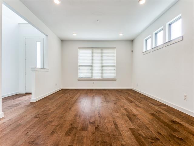 Foto del edificio - 1413 Middleton St
