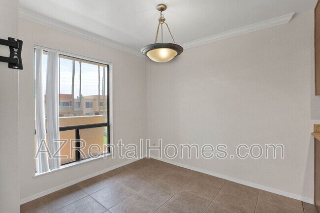 Foto del edificio - 3600 Hayden Rd