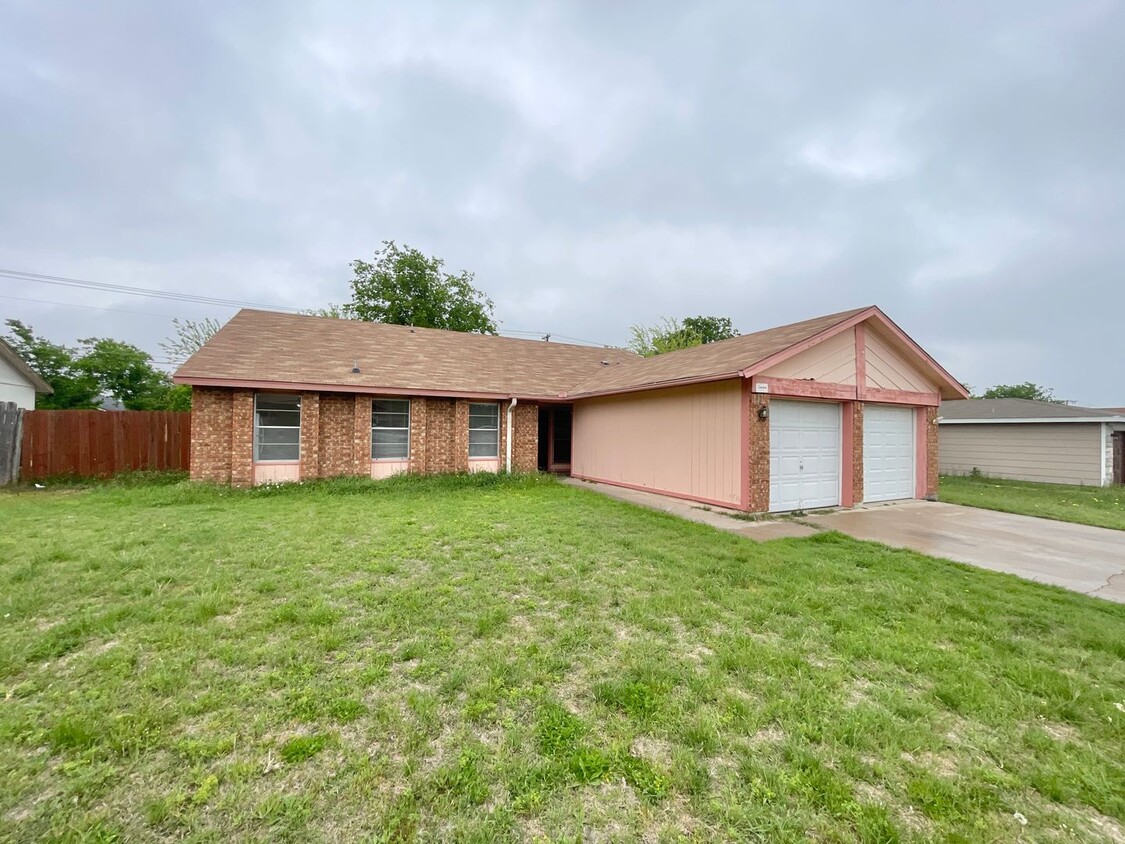 2210 Shoemaker Dr Killeen, TX 76543 - Alquileres en Killeen, TX ...