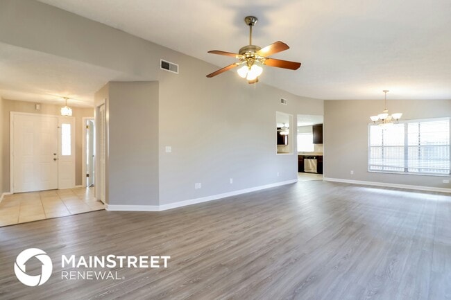 Building Photo - 1637 Pintail Ct