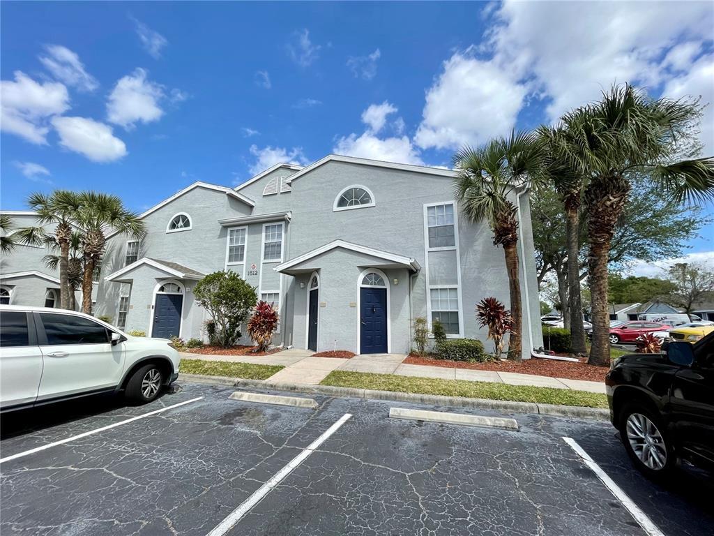 Primary Photo - 1612 Columbia Arms Cir