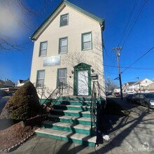 Building Photo - 431 Amboy Ave