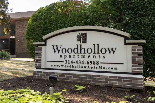 Señalización - Woodhollow Apartments