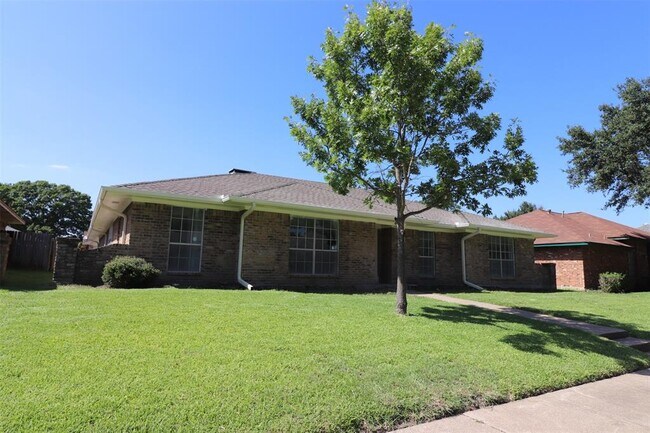 Foto del edificio - 801 Meadowgate Dr