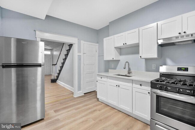 Foto del edificio - 3110 N Taylor St