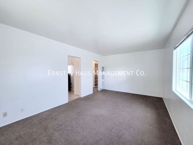 Photo - 6576 Falcon Ave House