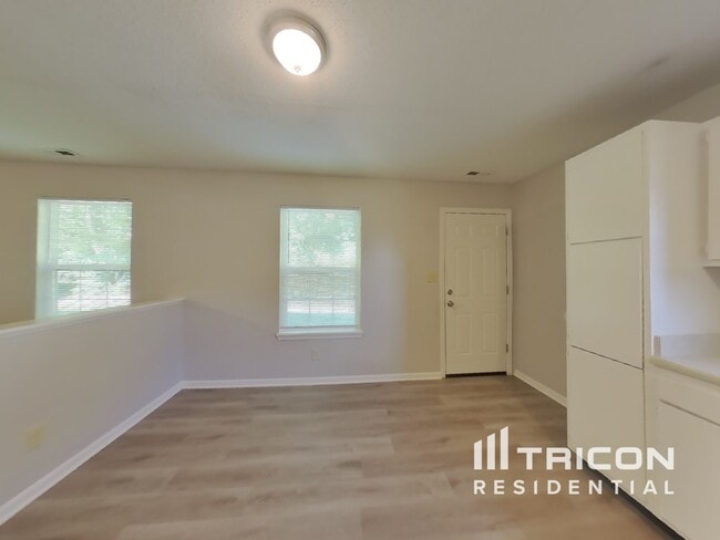 Building Photo - 6346 Cradle River Dr