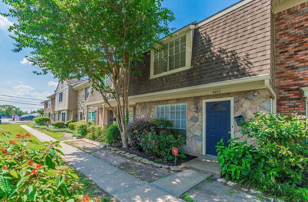 4932 Milwee St Unit 42, Houston, TX 77092 Condo for Rent in Houston