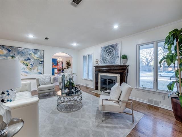 Foto del edificio - 6106 Meadow Crest Dr