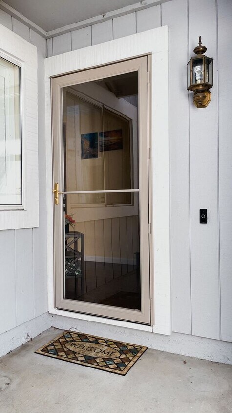 Foto principal - 3 Bedroom Townhome in Hercules