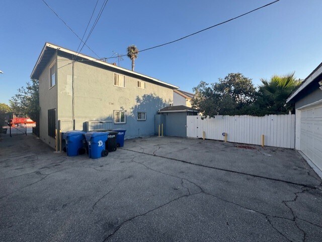 Foto del edificio - 11729 W Washington Blvd